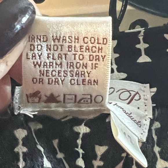 Gorgeous dress XS - Picture 4 of 13